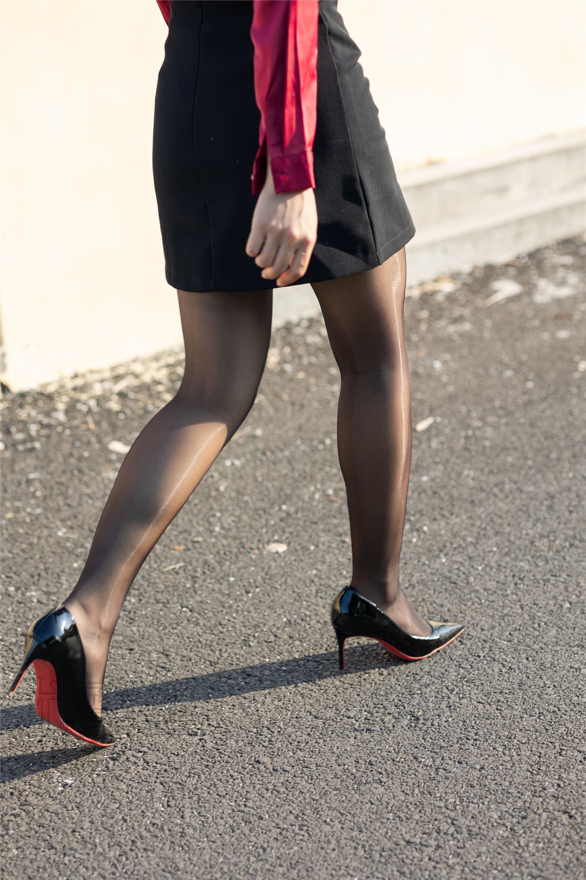 尤蜜丝 穿搭写真 NO.080